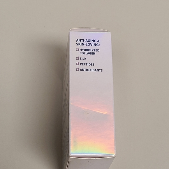 IT Cosmetics Celebration full coverage anti aging foundation - Tan .30oz - Picture 6 of 8